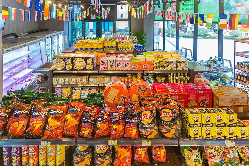 How to build a popular snack shop on the internet?